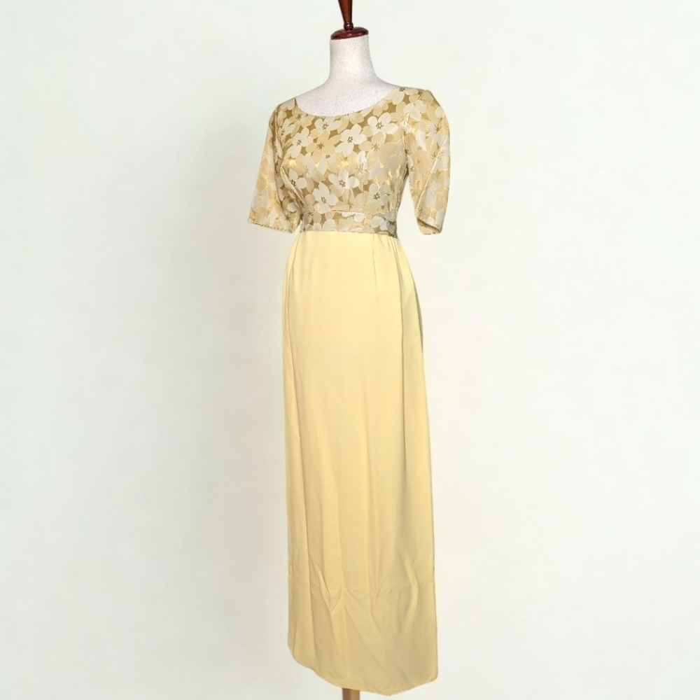 Stunning Vintage Yellow and‎ Gold Brocade and Crepe Maxi Dress With Train